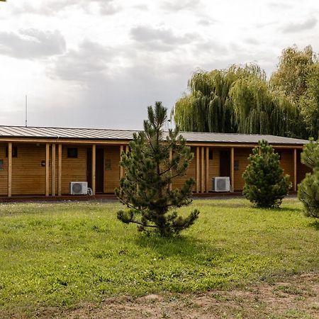 Halfarock Vizi-Erdei Apartmanhaz Levelek Exteriör bild