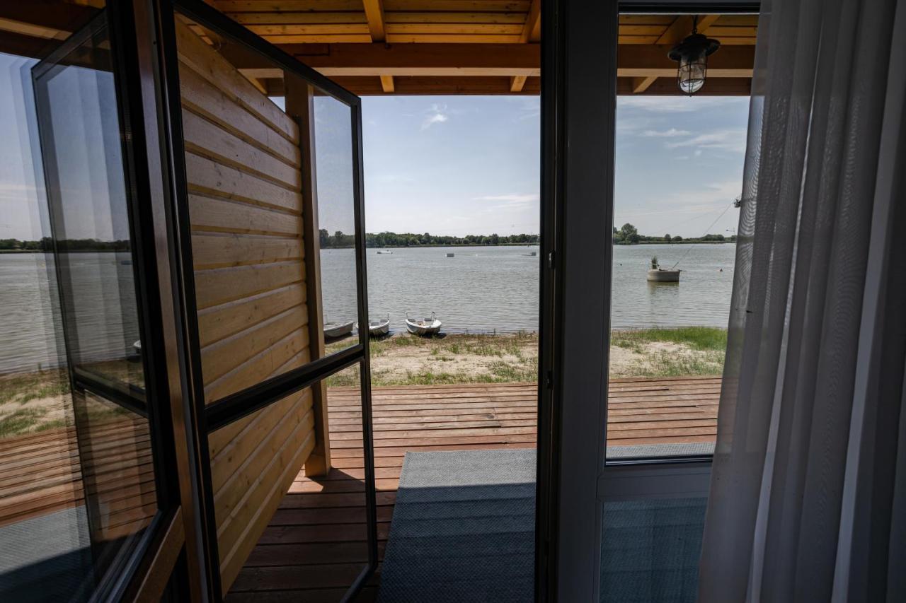 Halfarock Vizi-Erdei Apartmanhaz Levelek Exteriör bild